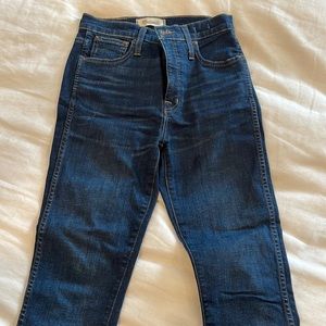 Madewell high rise jean size 25